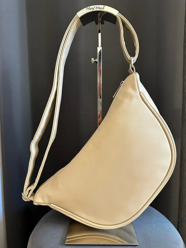 borsa a tracolla beige con tracolla regolabile