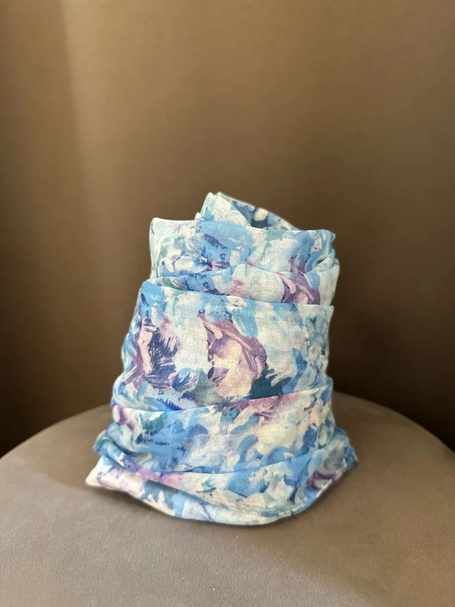 Foulard floreale in blu e lavanda