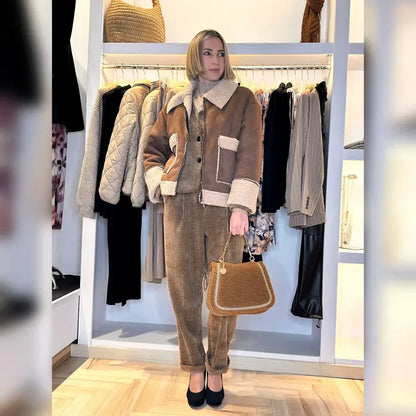 Foto Montone outfit marrone donna di ecopelle a firenze