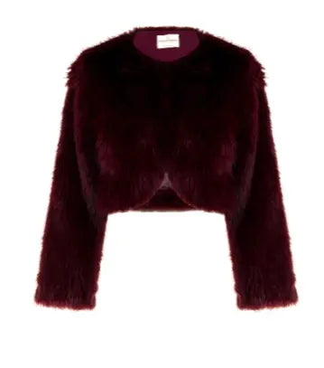 elegante cappotto in eco-pelliccia color bordeaux di rinascimento