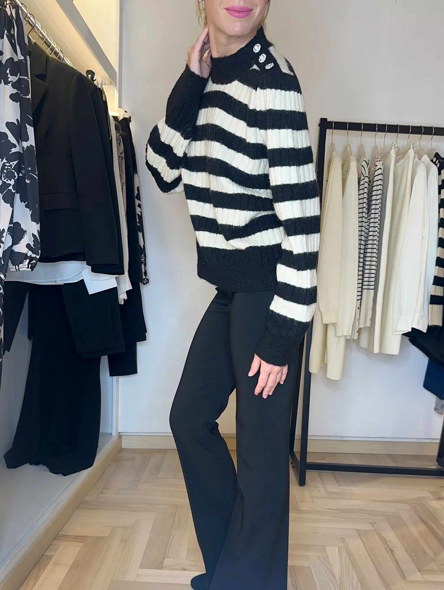 maglia, manica lunga, firenze, righe, bianco, nero, vicino a me 