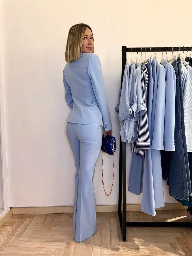 Pantalone donna palazzo azzurro chiaro – perfetto per look eleganti o casual chic