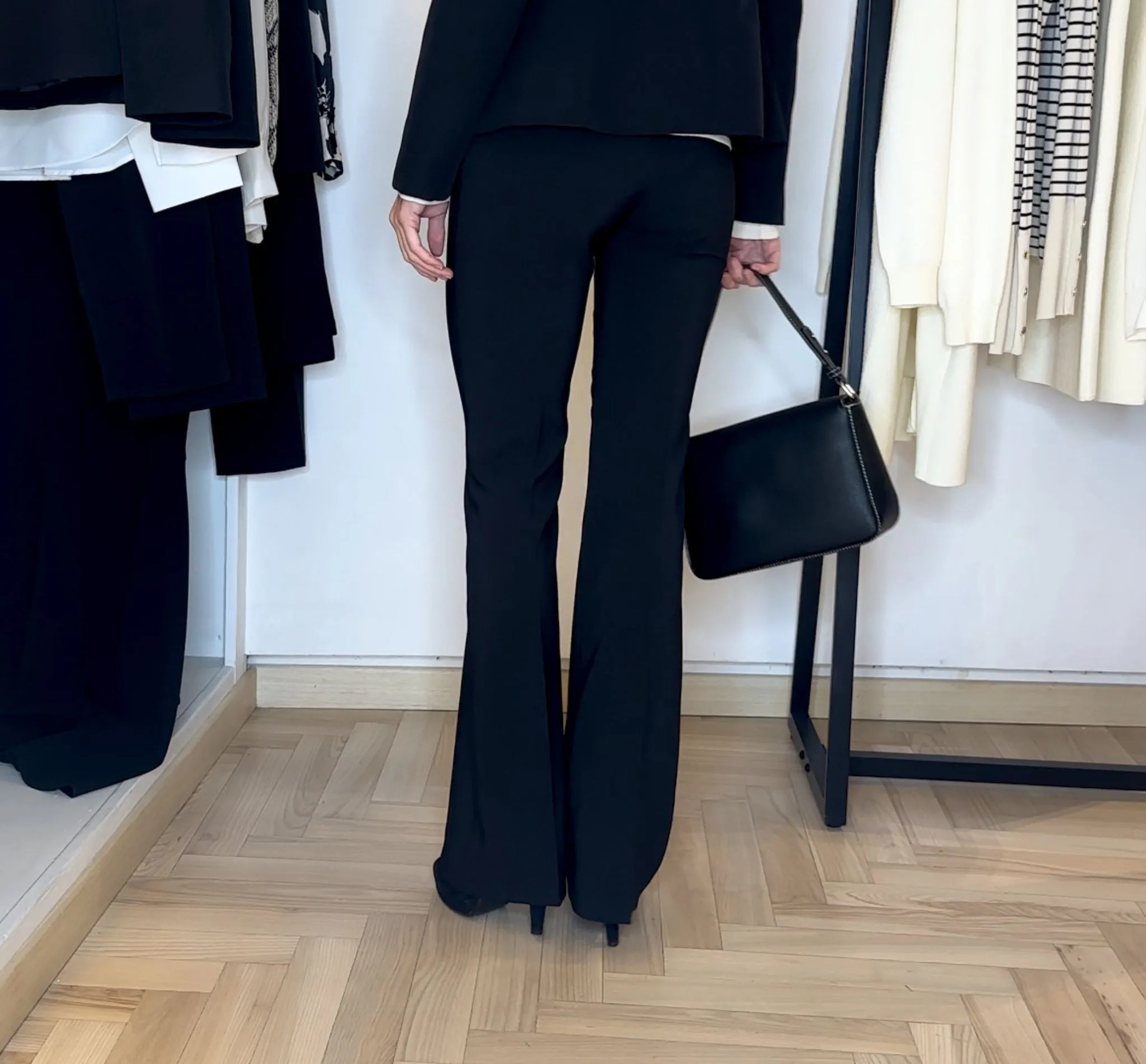 pantalone, vita alta, nero, tessuto tecnico, vicino a me 